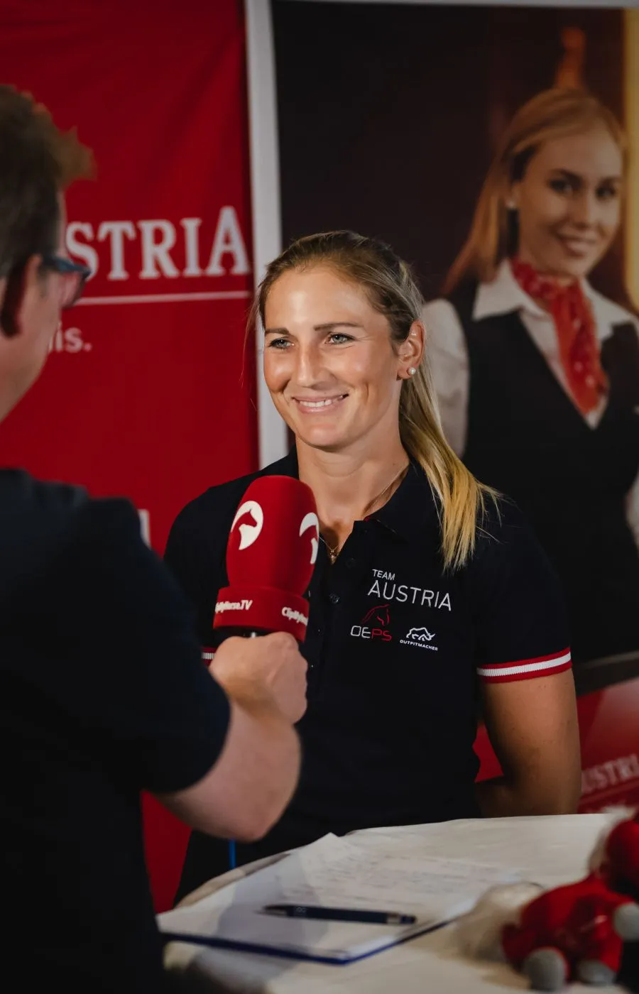 Identity Edition für den Österreichischen Pferdesportverband (Foto: © OEPS/Andreas Schaad) Identity Edition für den Österreichischen Pferdesportverband (Foto: © OEPS/Andreas Schaad)