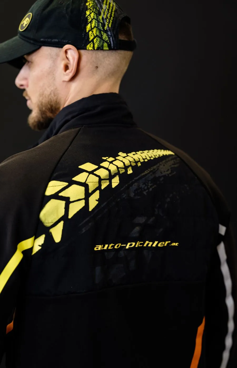 Identity Signature für Auto Pichler Identity Signature für Auto Pichler